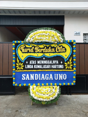 Papan Bunga Duka di Ambalawi
